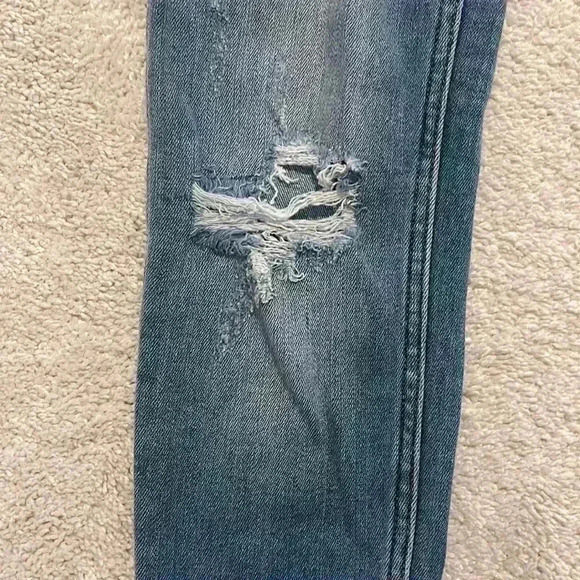 Vigoss Medium Wash Skinny Jeans - size 27 - Picture 3 of 5